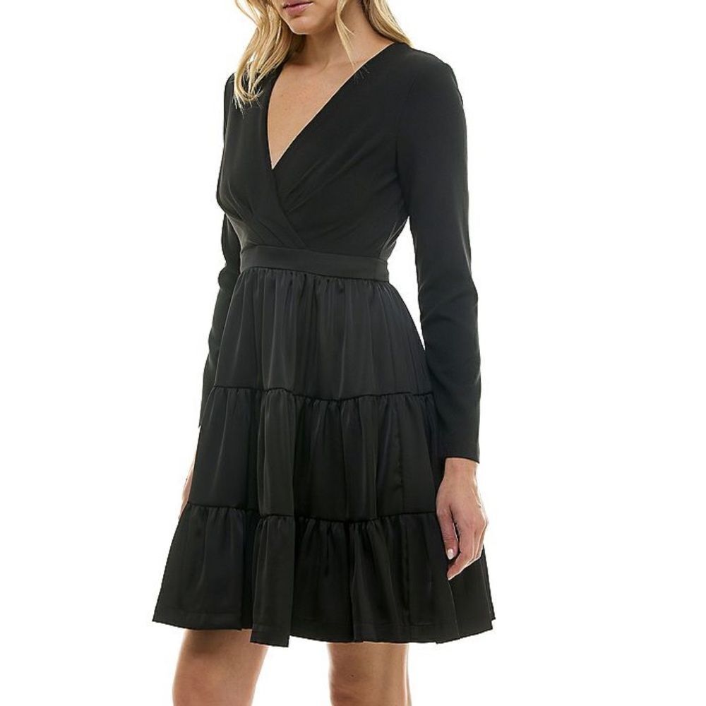Taylor‎ Long Sleeve Tiered Skirt Dress- Size 16